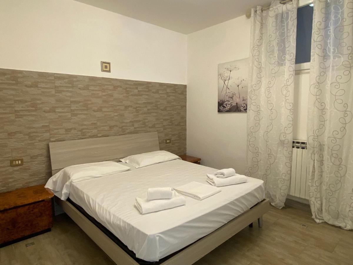 La Dolce Vita - Private Villa With Pool Moniga del Garda Eksteriør billede