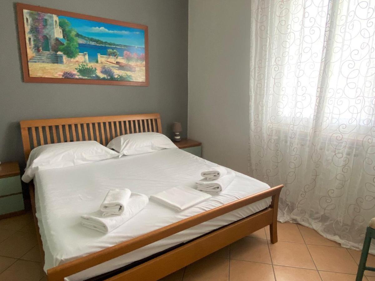 La Dolce Vita - Private Villa With Pool Moniga del Garda Eksteriør billede