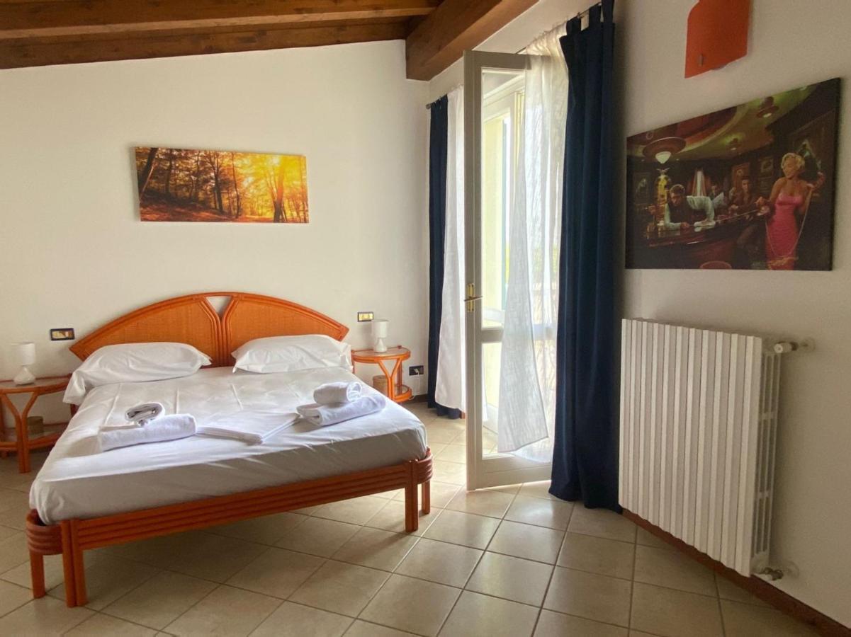 La Dolce Vita - Private Villa With Pool Moniga del Garda Eksteriør billede